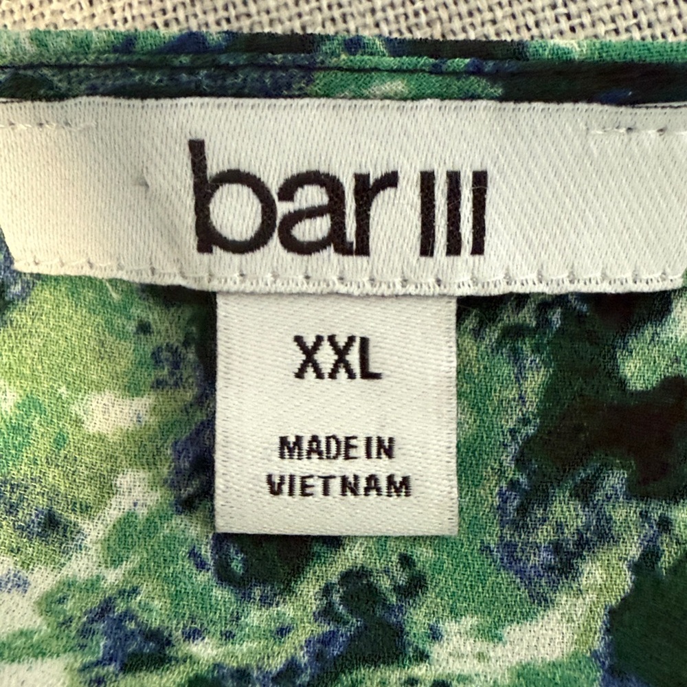 Bar III Green and Black Patterned Blouse SZXXL - Picture 3 of 14